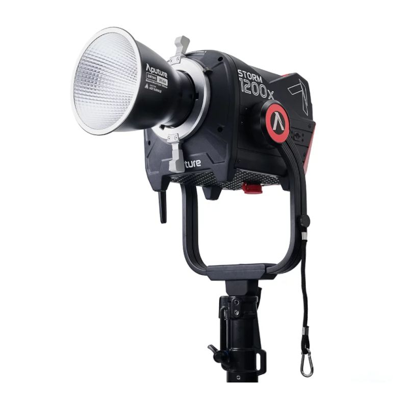 Aputure Storm 1200x